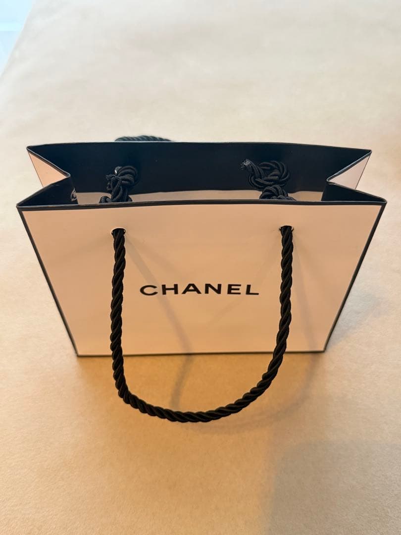 CHANEL ル ルージュ デュオ ウルトラ トゥニュ　　　 182
