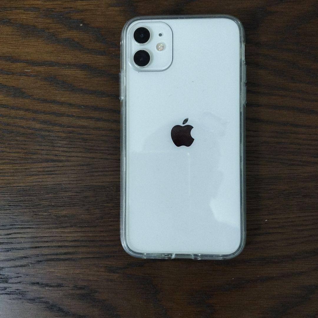 Apple iPhone 11 ホワイト クリアケース付き