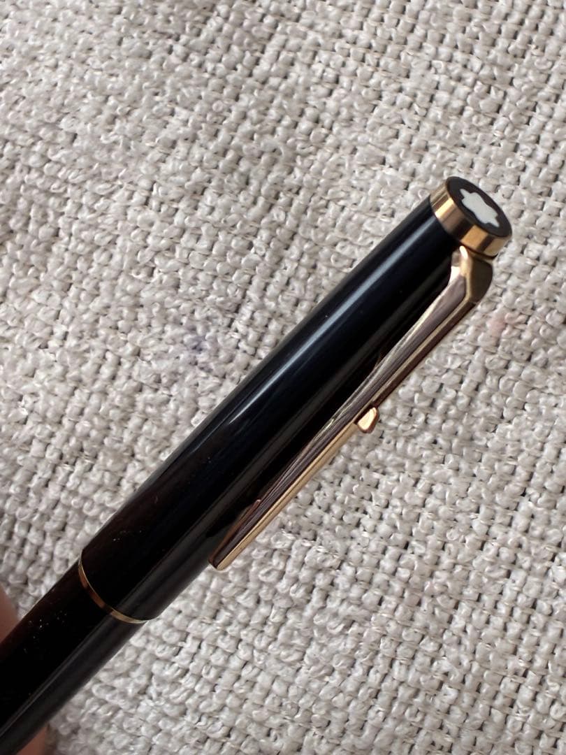 ◾️美品◾️MONT BLANC モンブラン◾️ハンマートリガー式ボールペン◾️黒/金