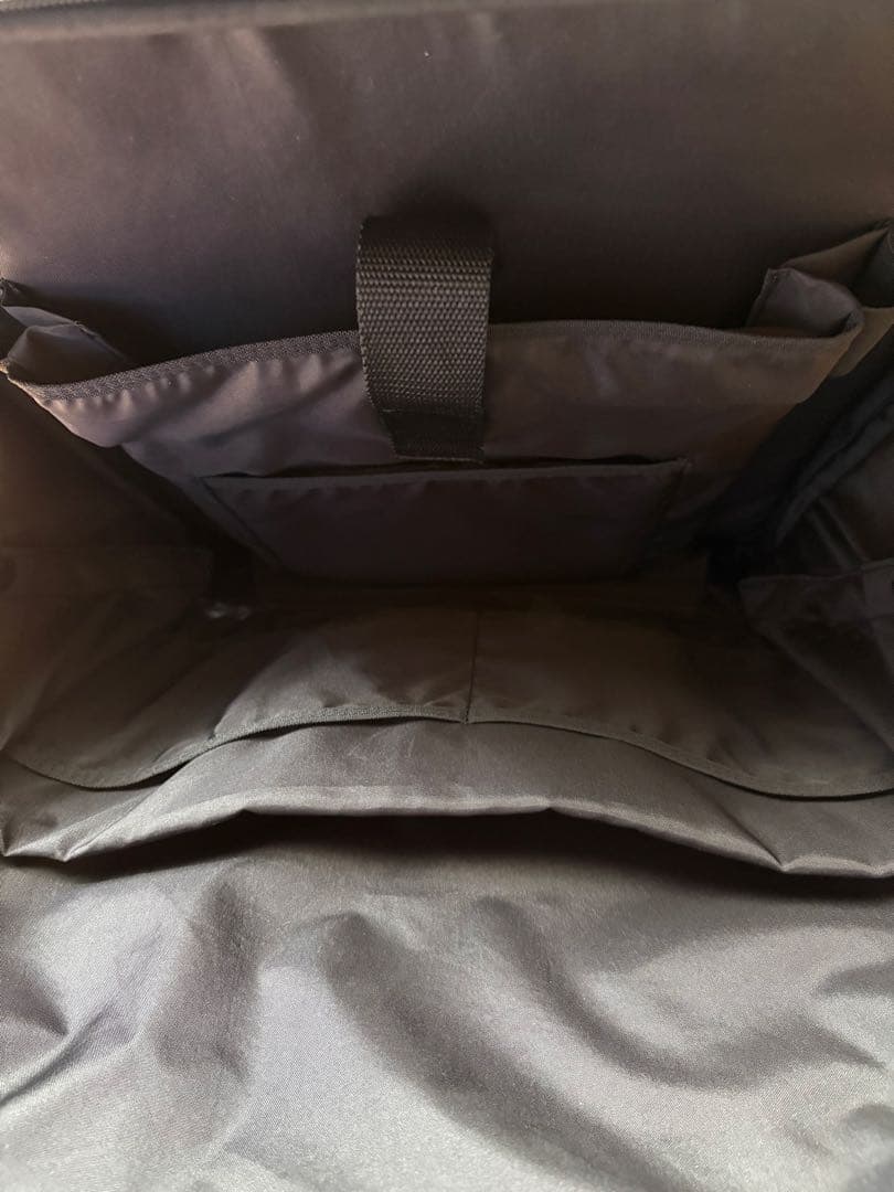 Samsonite サムソナイト スーツケース　INOVA 機内持込可能　41L
