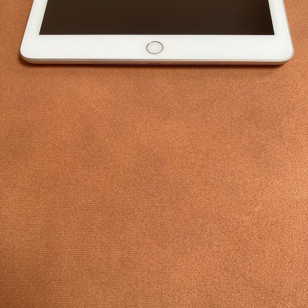 906【早い者勝ち】電池最良好☆iPad6 第6世代 32GB WIFIモデル☆