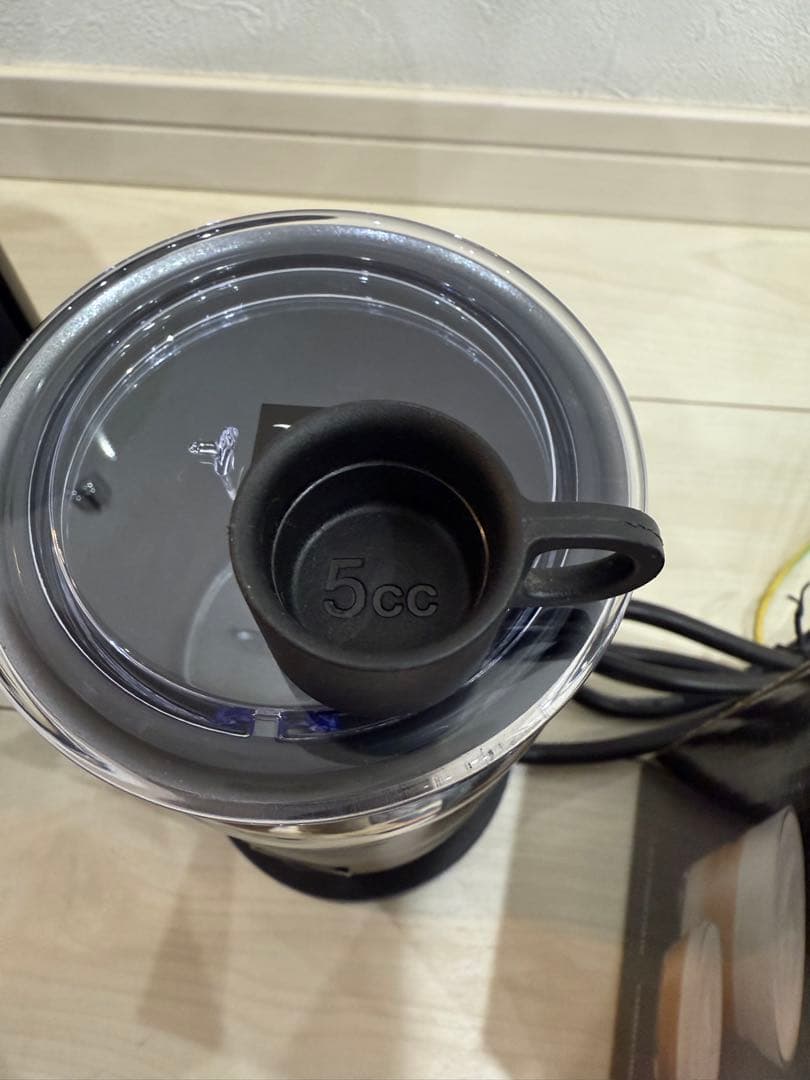S*a様 新品同様　Nespresso Vertuo Next エスプレッソマシ