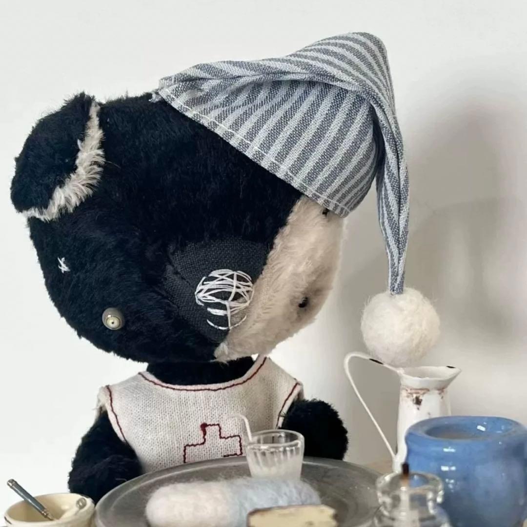 モノクロ熊 テディベア アーティストベア 海外作家様 ハンドメイド ダーク