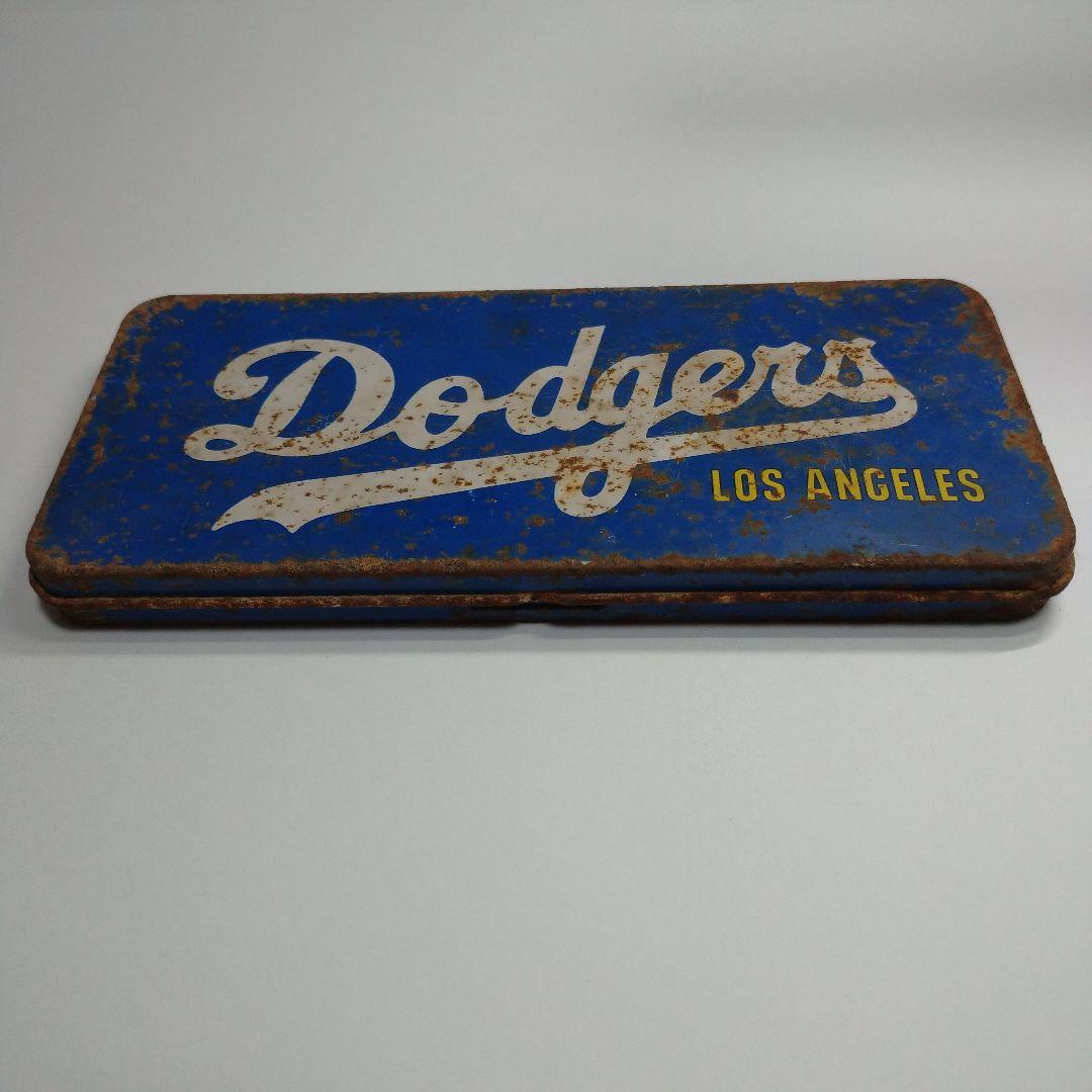 眞ちゃんドジャース LOS ANGLES 缶 ペンケース
