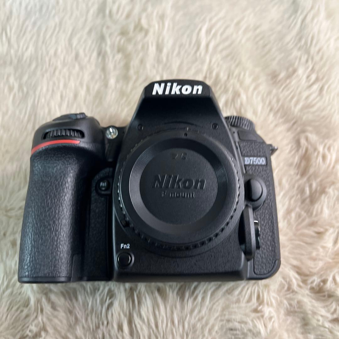 Nikon D7500 18-140VR レンズキット D7500 18-140