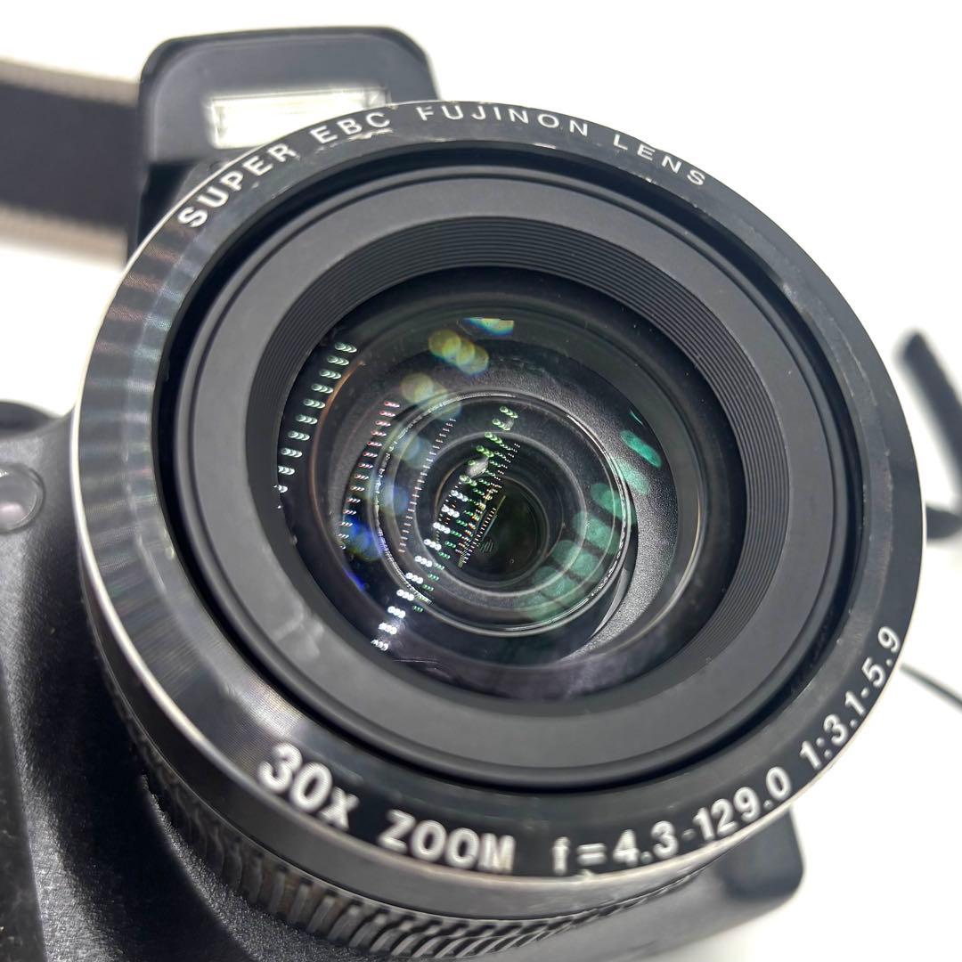 FUJIFILM デジタルカメラ 30倍ズーム ブラック コンデジ フジフィルム