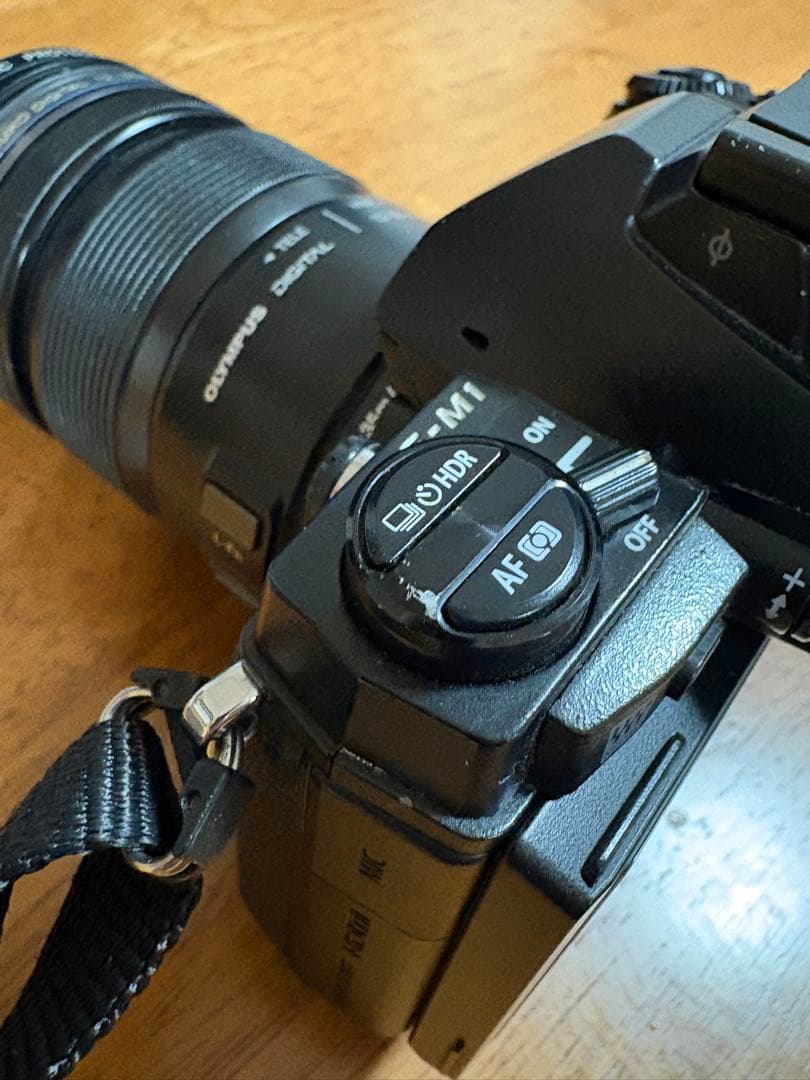 中古OLYMPUS OM-D E-M1レンズセット