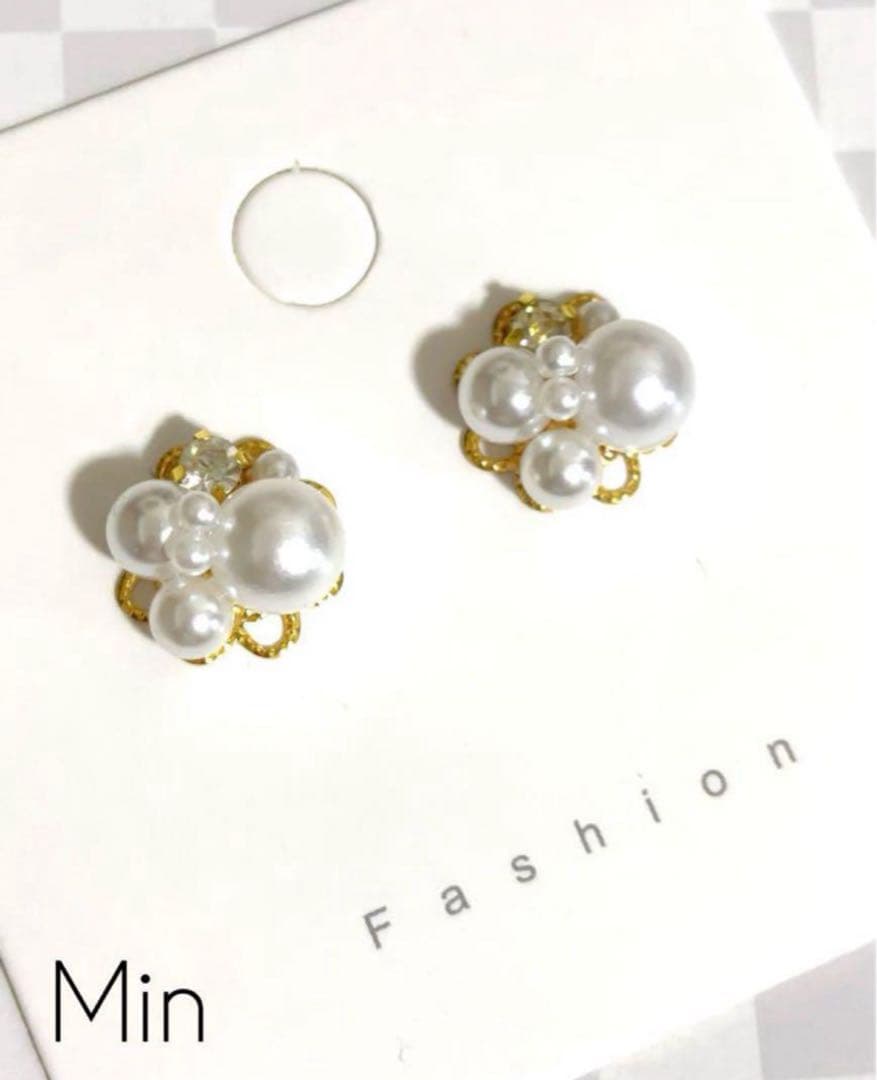 ビジュー　ピアス　ハンドメイド　イヤリング変更可