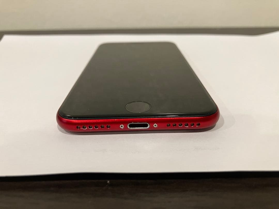 iPhone se3 64GB レッド 赤