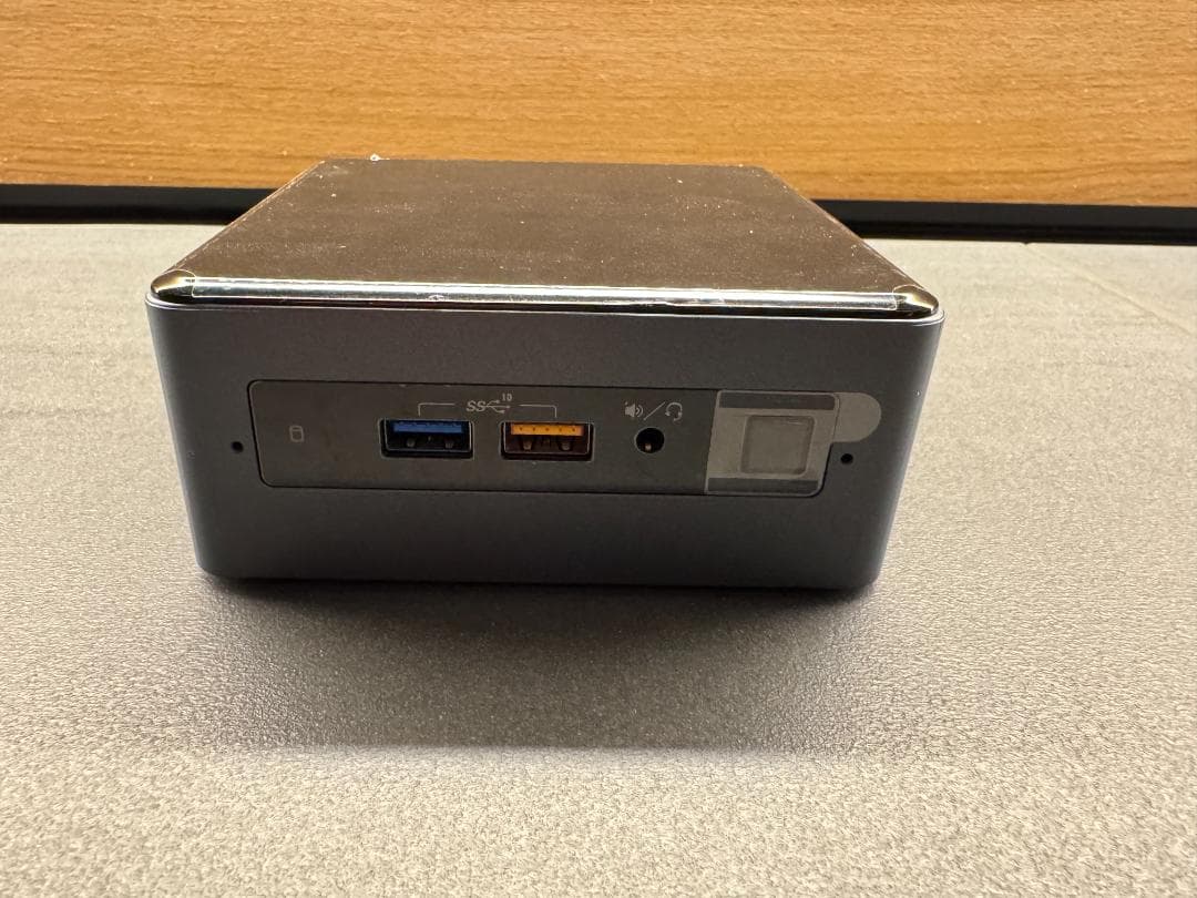 Intel NUC8i7BEH メモリ32GB