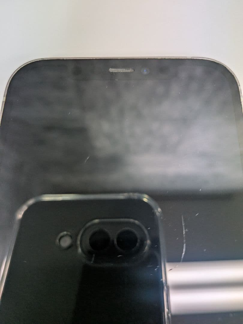 ⑧Apple iPhone12 ホワイト 64GB バッテリー90%