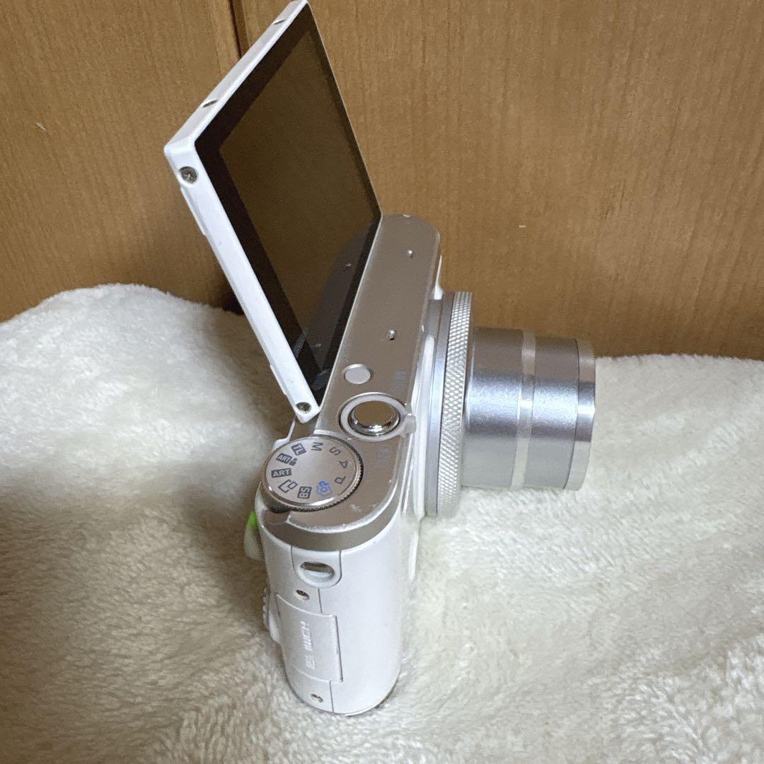 カシオ CASIO EXILIM EX-ZR4000 ホワイト コンデジ