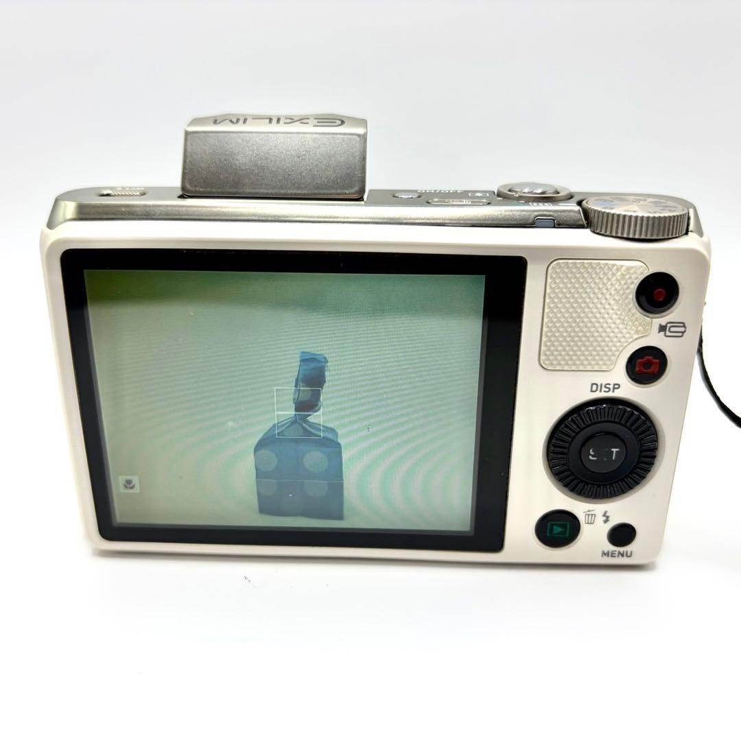 【動作品】CASIO EXILIM EX-ZR800 コンパクトデジタルカメラ