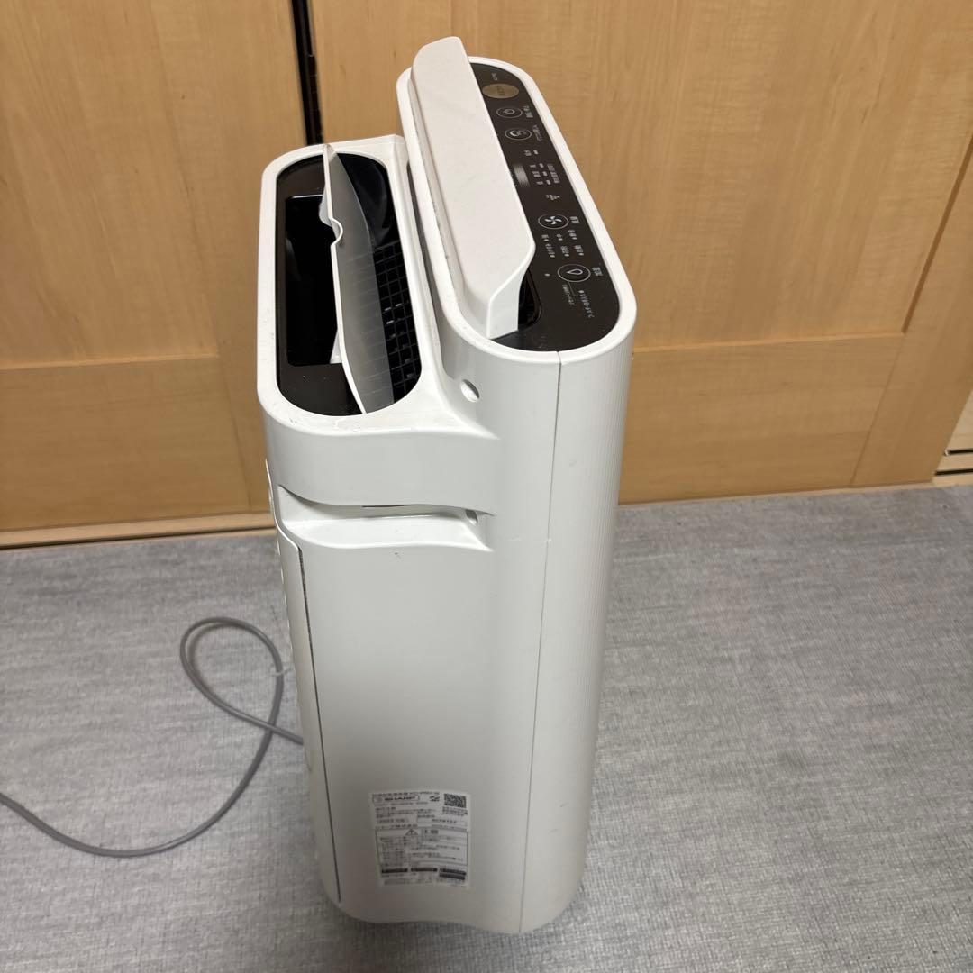 w*8様 【動作品】SHARP シャープ 加湿 空気清浄機KC-P50-W 20