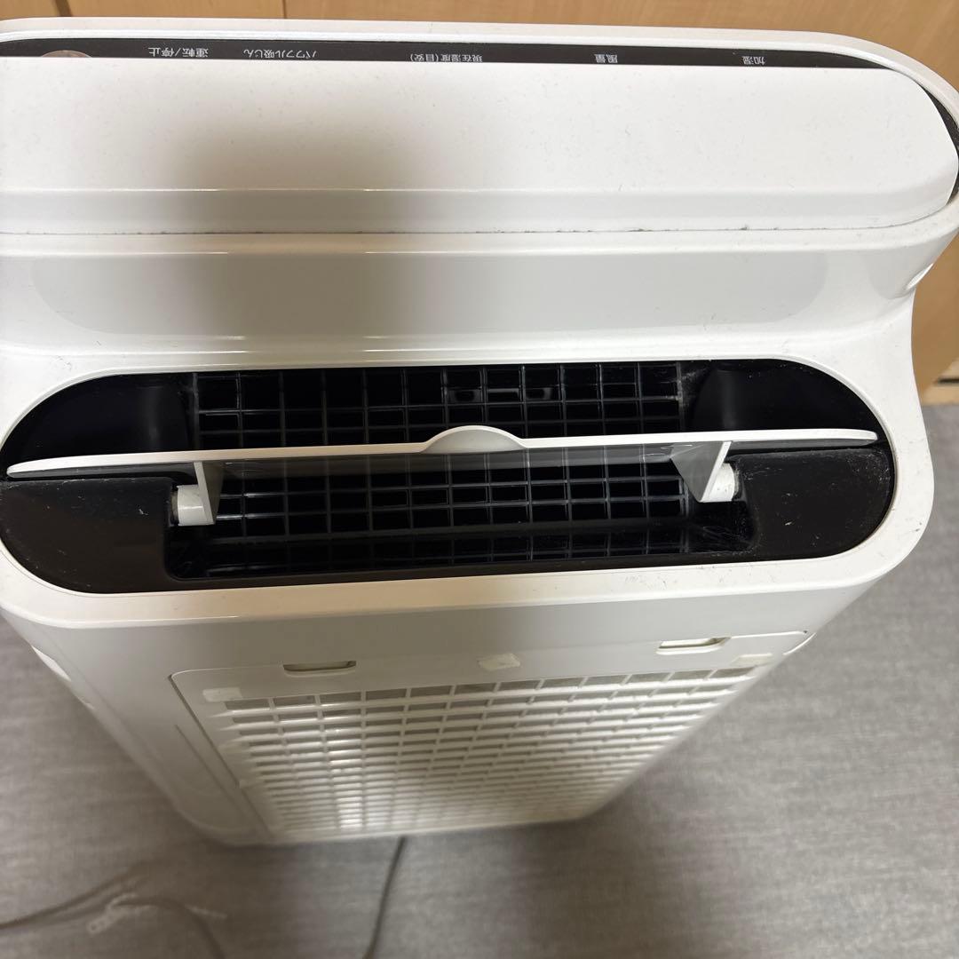 w*8様 【動作品】SHARP シャープ 加湿 空気清浄機KC-P50-W 20
