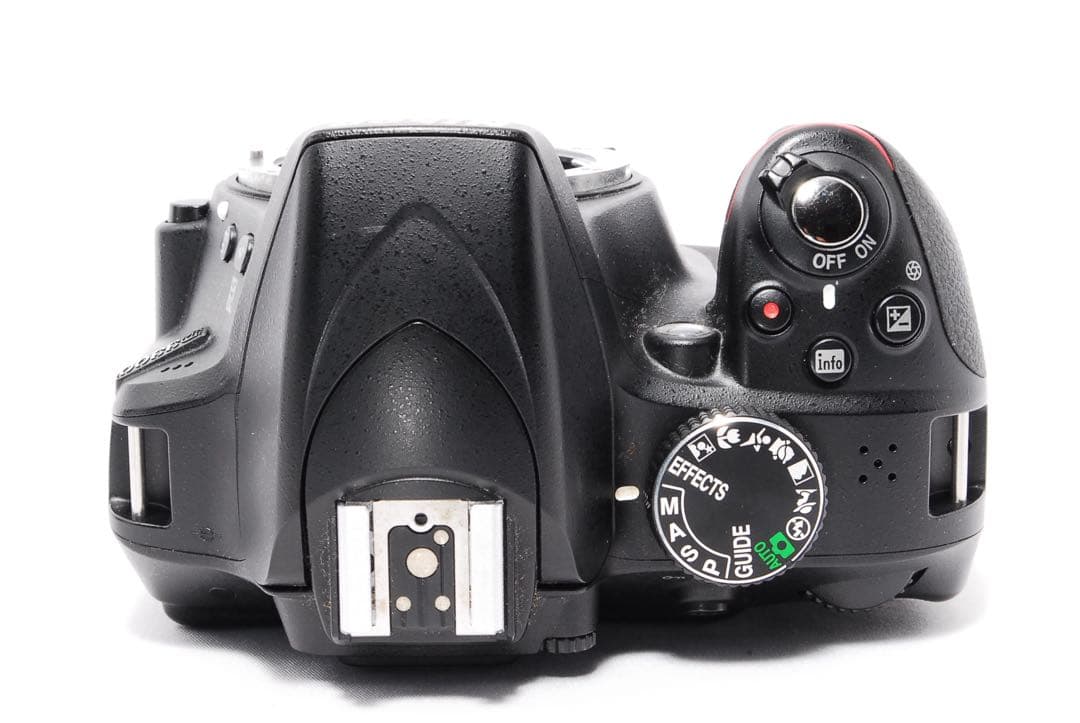 ショット数少なめ◆Nikon D3300◆Flash Air付き◆一眼レフカメラ