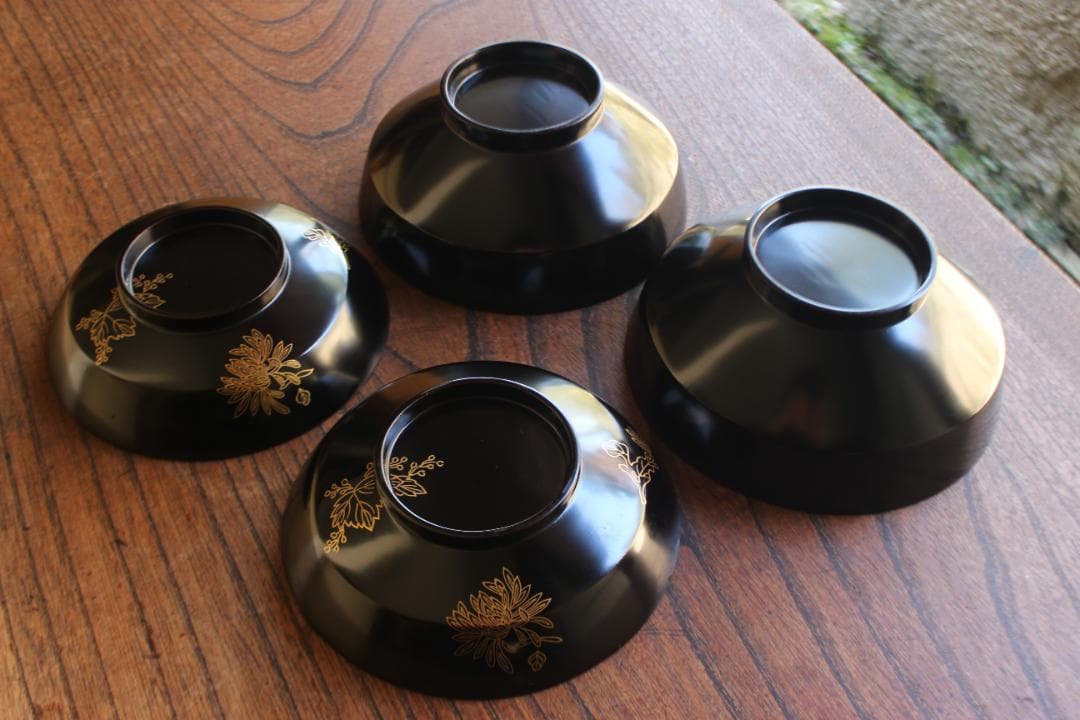 デッドストック！端正な黒漆に極上菊桐蒔絵の映える煮物椀2点（検輪島塗雑煮椀