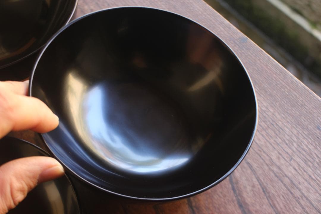 デッドストック！端正な黒漆に極上菊桐蒔絵の映える煮物椀2点（検輪島塗雑煮椀