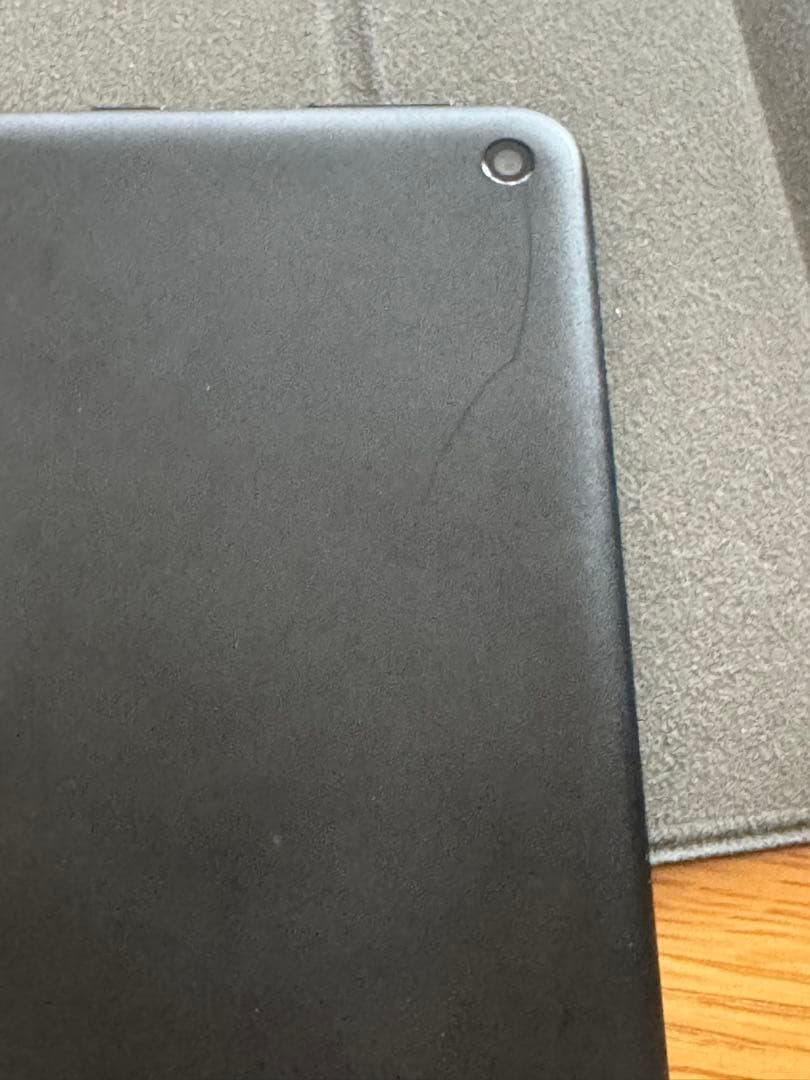 Amazon Fire HD 10 第11世代 カバーつき