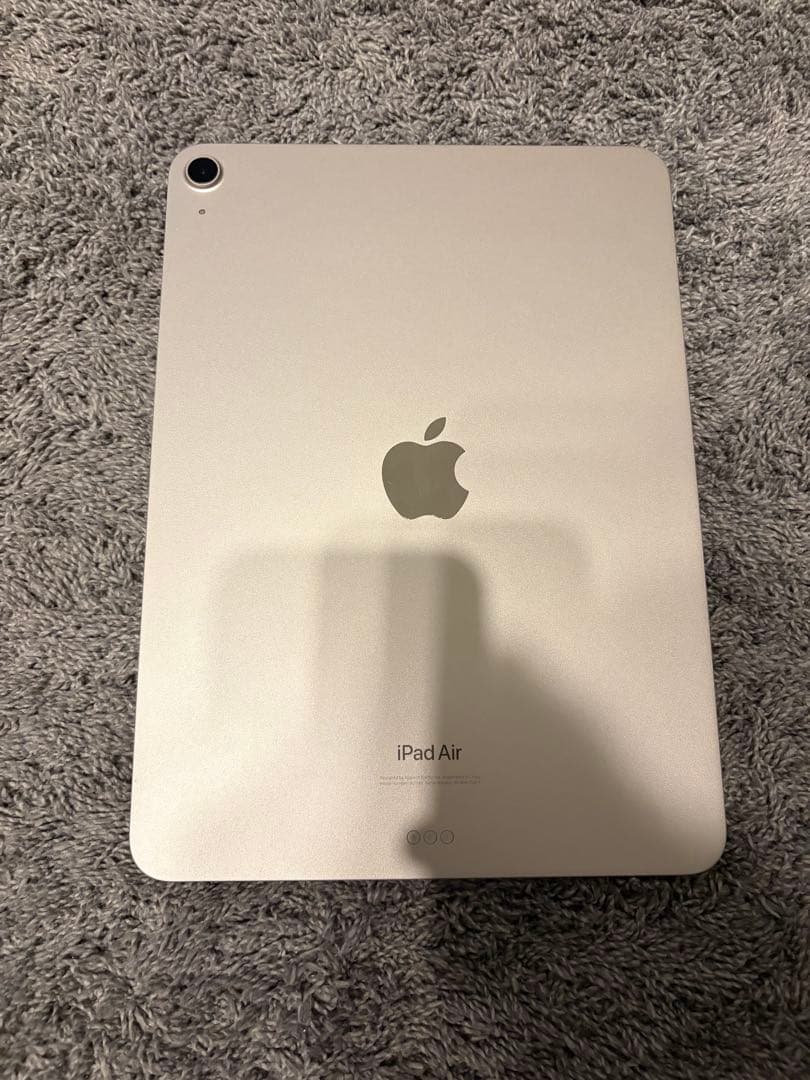 iPad Air (第5世代) M1 スターライト 64GB