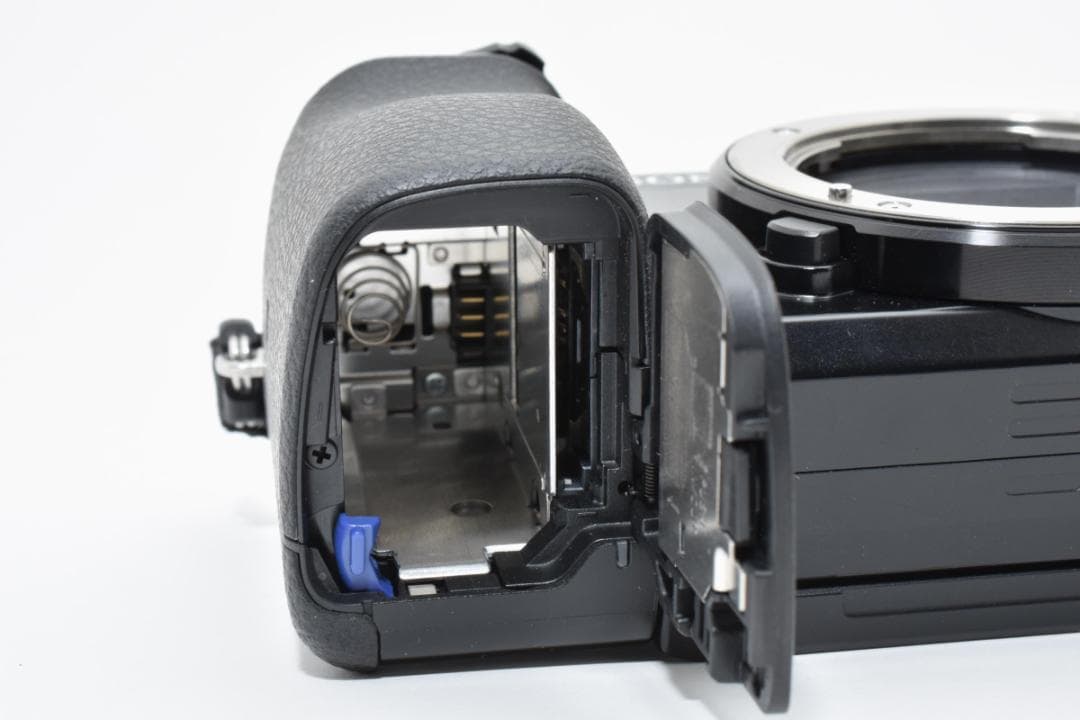 SONY ILCE-6100 ブラック デジタルカメラ ミラーレス 一眼