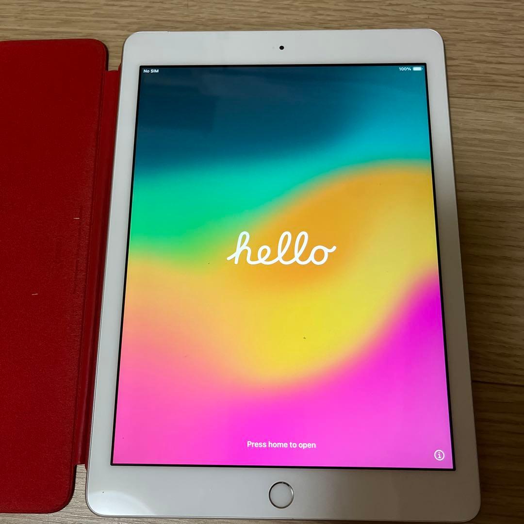 iPad (第6世代）32G Wi-Fi + Cellula、箱、おまけカバー付