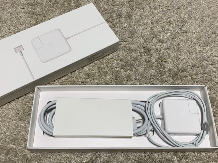 45W MagSafe 2 Power Adapter (充電器)