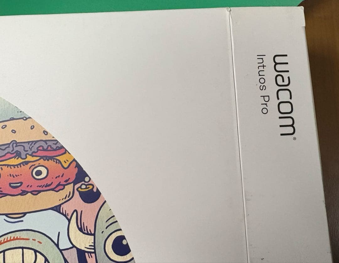 Wacom Intuos Pro L ペンタブレット 純正グリップ付