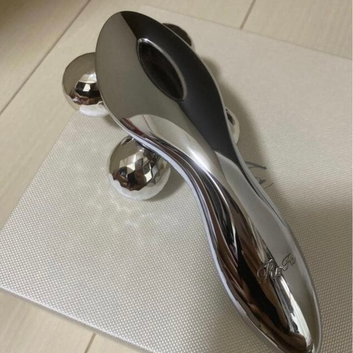 リファ　4カラット 4CARAT ReFa
