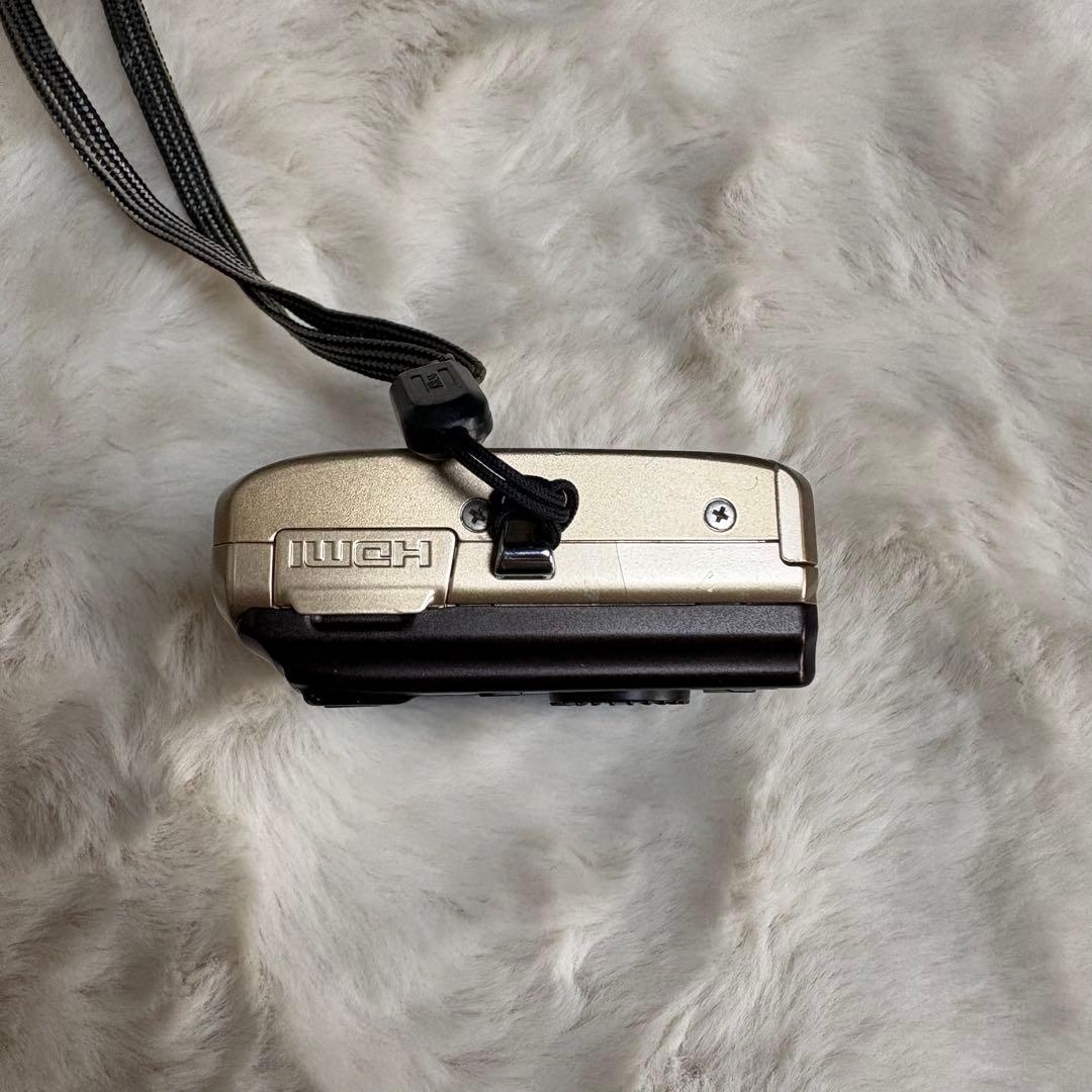 ⭐️Nikon ⭐️ COOLPIX S6300 ゴールド