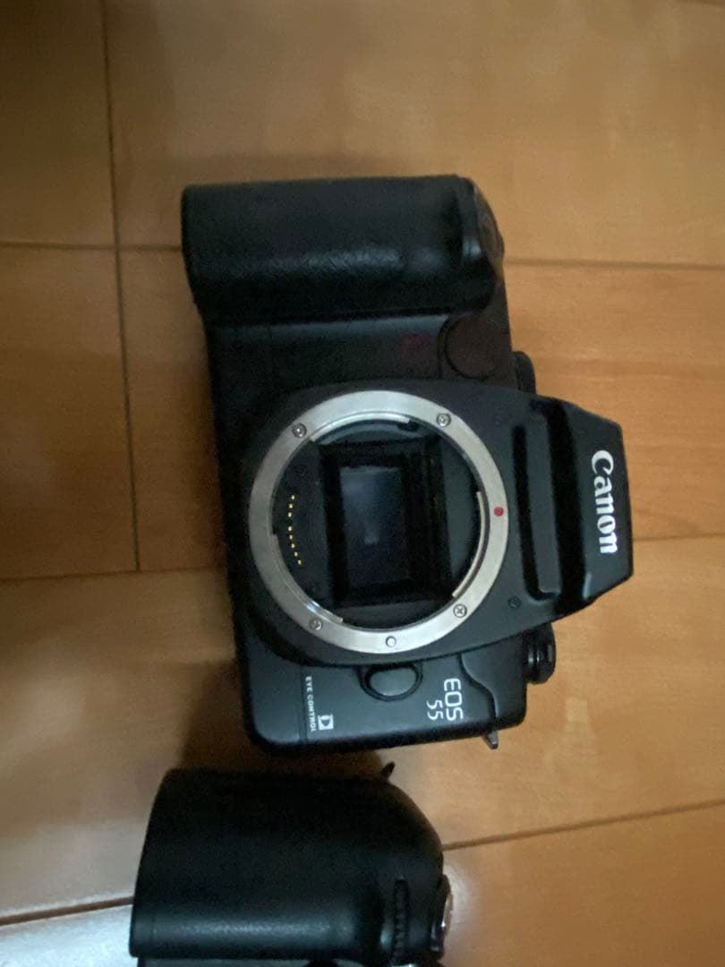 フィルムカメラ　NikonF80.Canon EOS 55