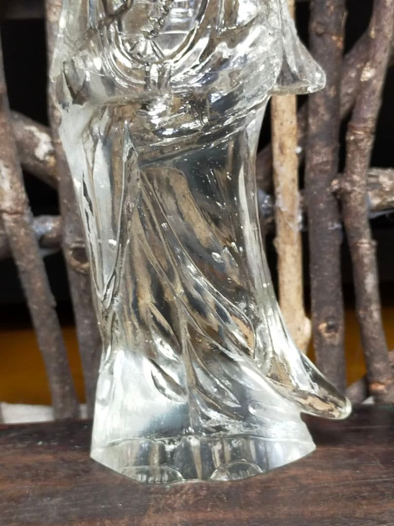 ♥　珍品　♥硝石製♥　観音像　♥３５９ｇ　観音様　観音菩薩　仏像　骨董　水晶風