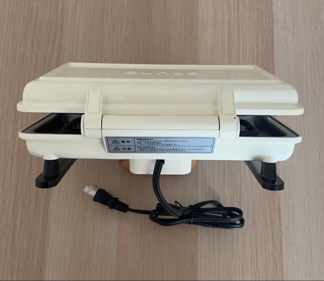 【美品 重宝するセット 送料込】ブルーノ ホットサンドメーカーダブルBOE044
