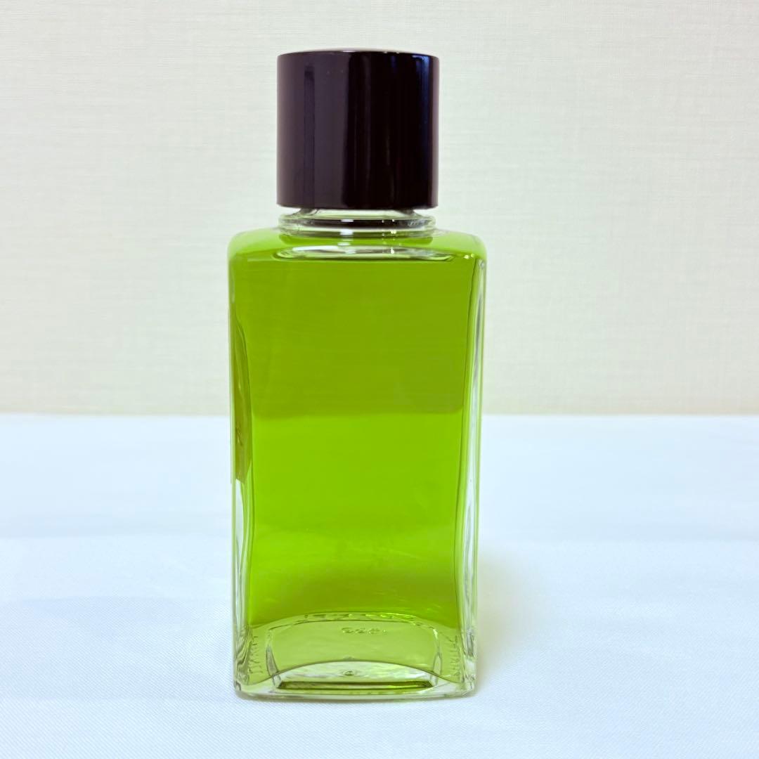 希少　新品未使用　シャネル N°19 オードトワレ　香水　200ml 大瓶