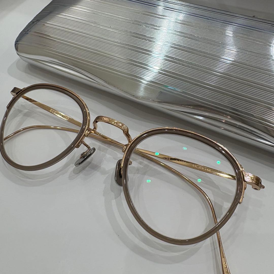 Eyevan7285 544 44◻︎24 1030