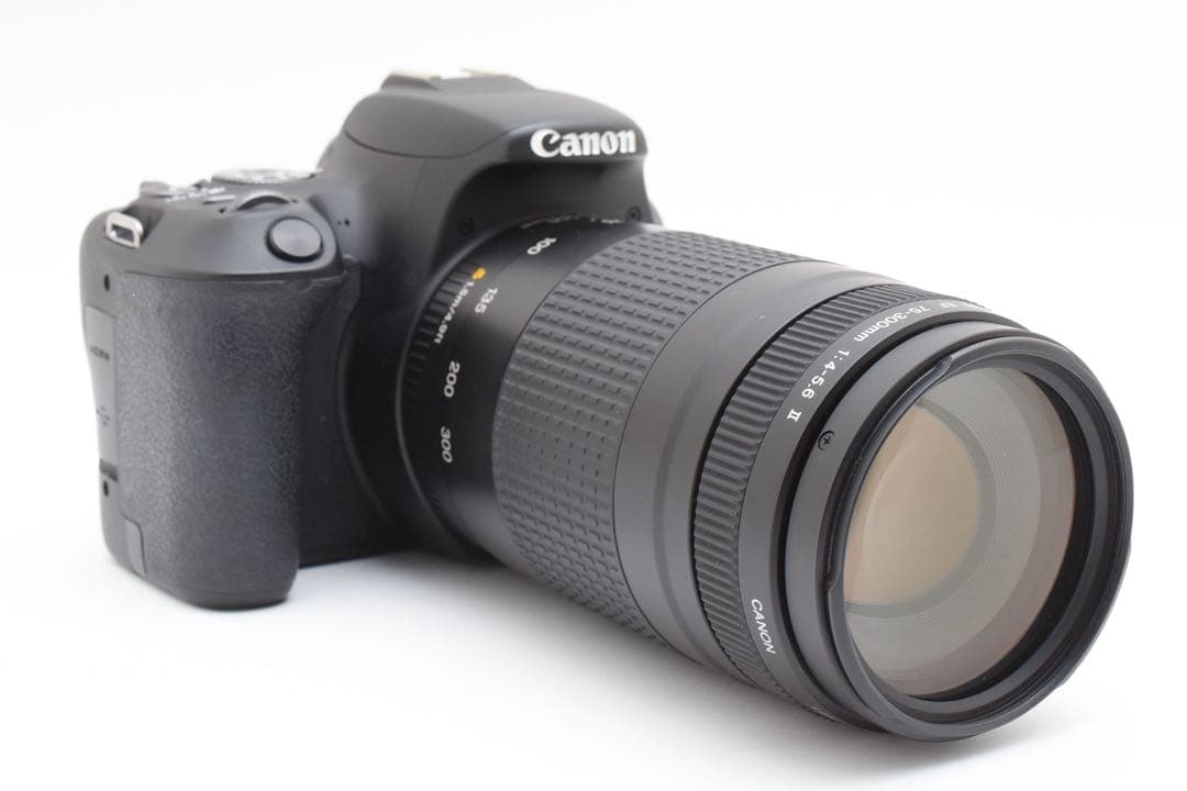 デジタル一眼レフカメラCANON EOS Kiss X9望遠レンズセット