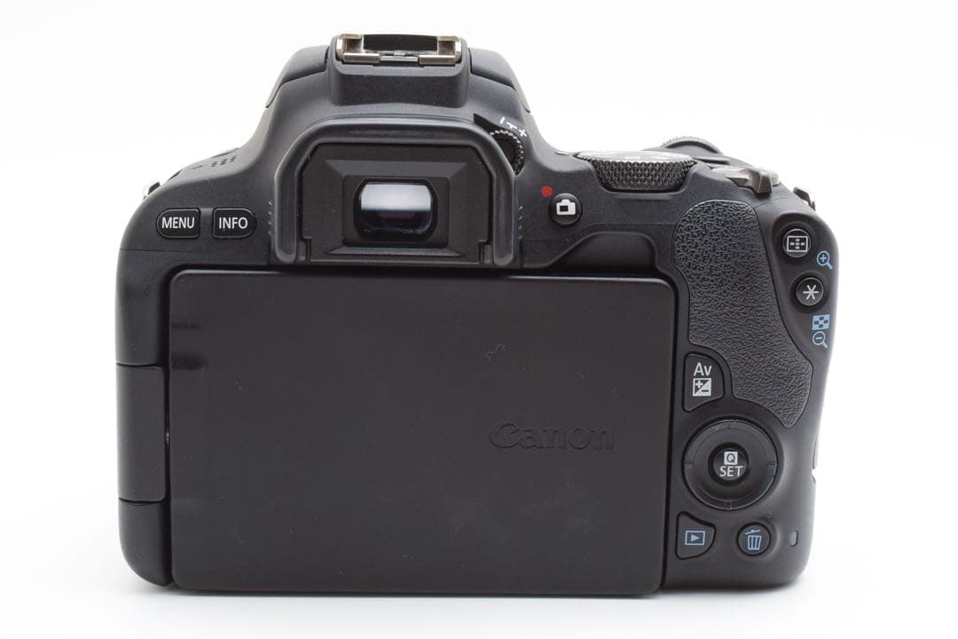 デジタル一眼レフカメラCANON EOS Kiss X9望遠レンズセット