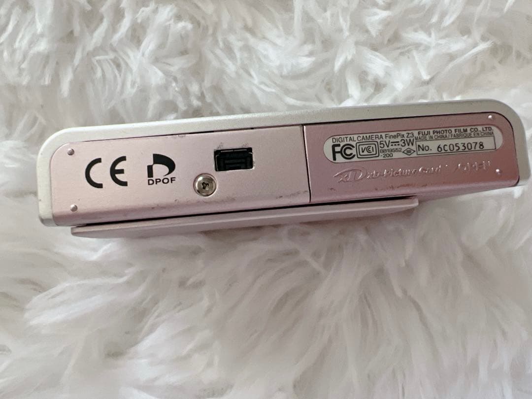 FINEPIX Z3 コンパクトデジタルカメラ ピンク 箱付き　動作確認済み