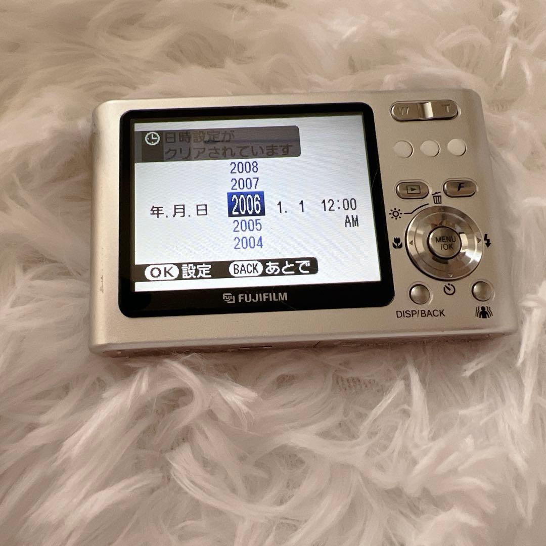 FINEPIX Z3 コンパクトデジタルカメラ ピンク 箱付き　動作確認済み