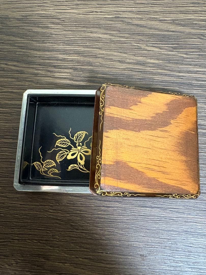 金箔装飾 木製小箱