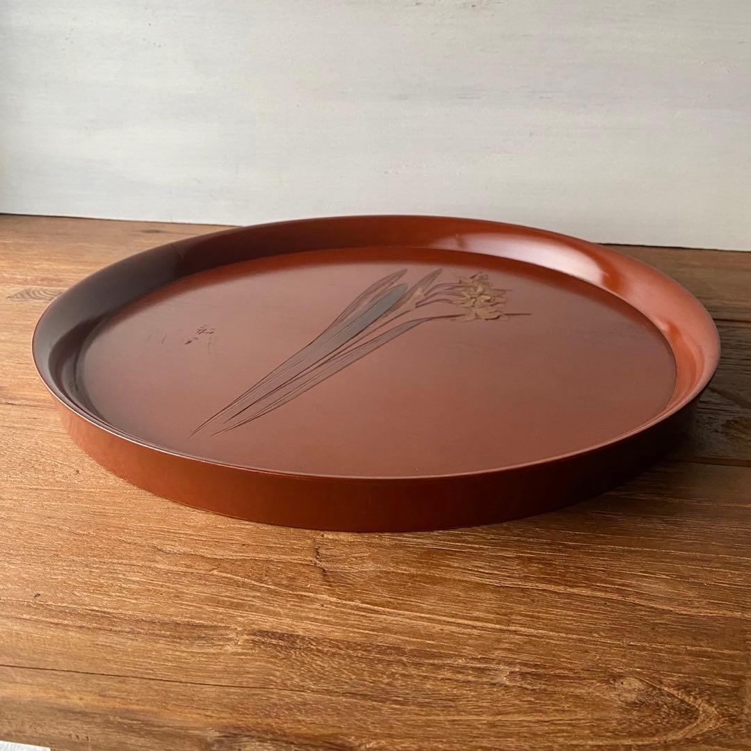 人間国宝　音丸耕堂　讃岐彫水仙図　丸盆　菓子器　直径39cm　重要無形文化財