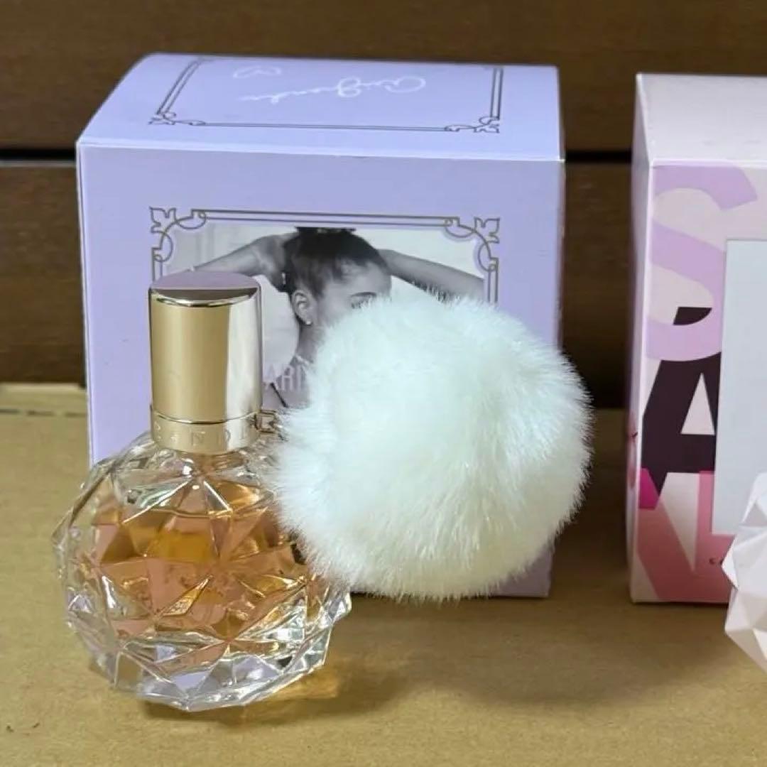 Ariana Grande 香水 30ml アリアナグランデ 2種セット