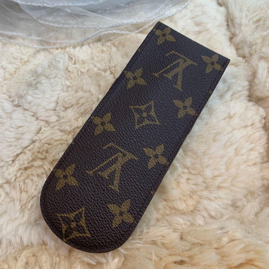☆未使用品☆LOUIS VUITTON　モノグラム　エテュイ・リュネット・ラバ