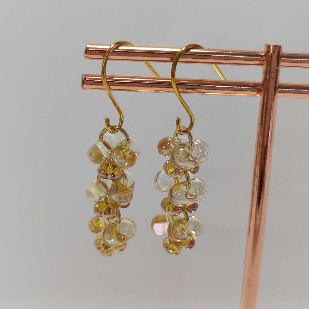 No.223 チェコビーズ ファルファーレのピアス ハンドメイド