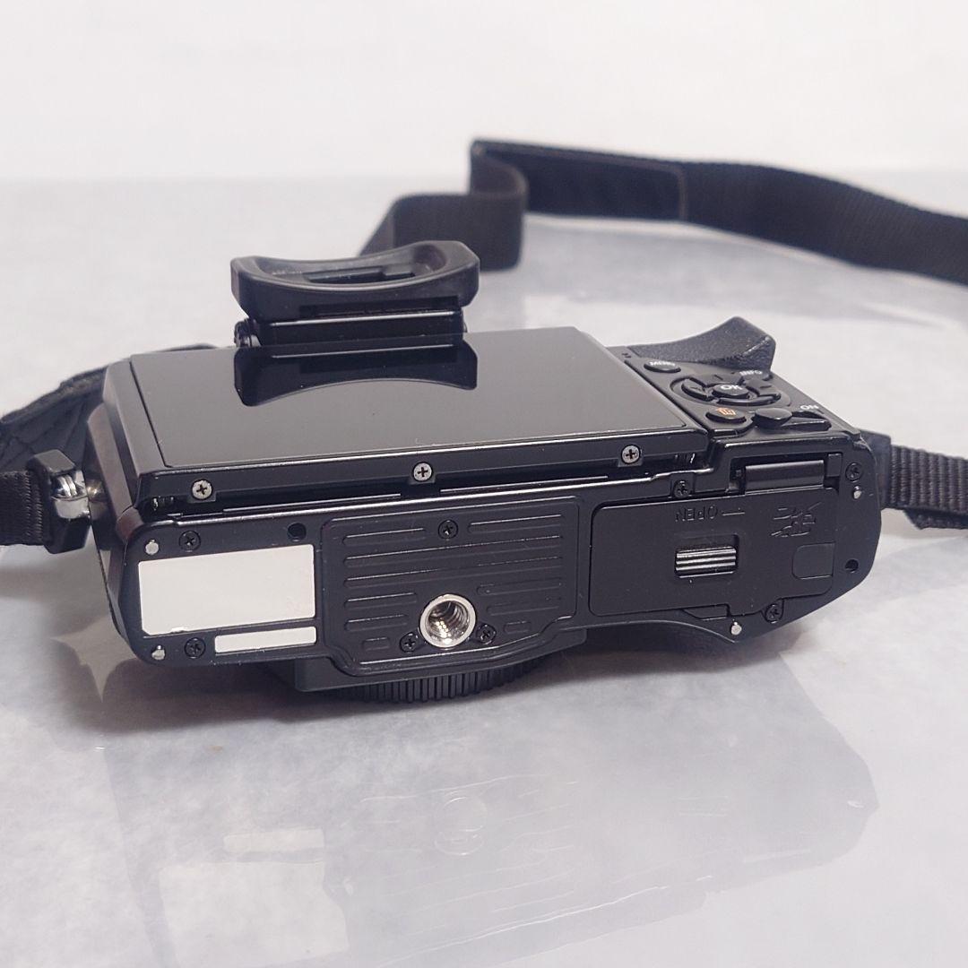 OLYMPUS OM-D E-M10 本体 バッテリー付き