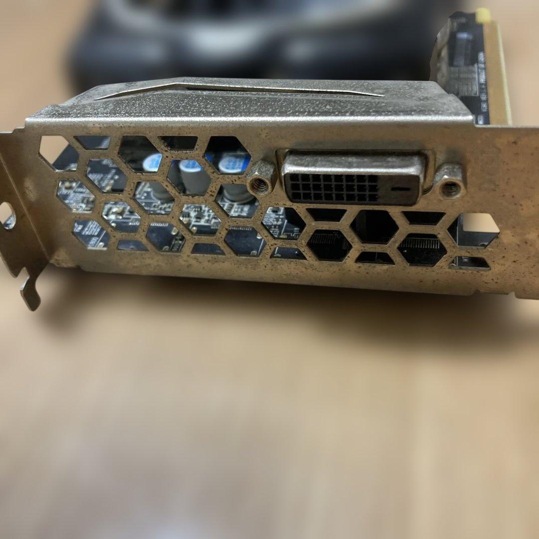 グラフィックボード・グラボ・ビデオカード MSI Radeon RX580 ARMOR 8GB