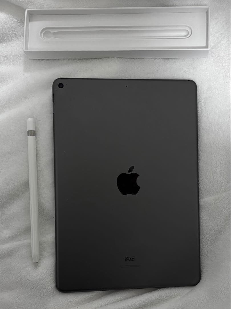 【美品】iPad Air3 Apple Pencil付 フィルム付　絵描セット