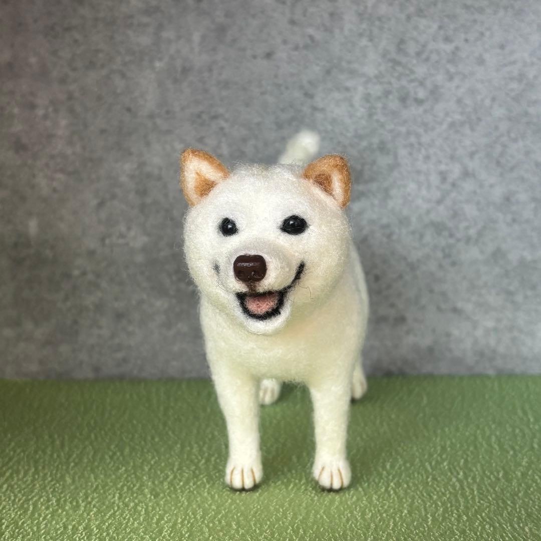 柴犬　白柴（小）　羊毛フェルト　ハンドメイド　No.113