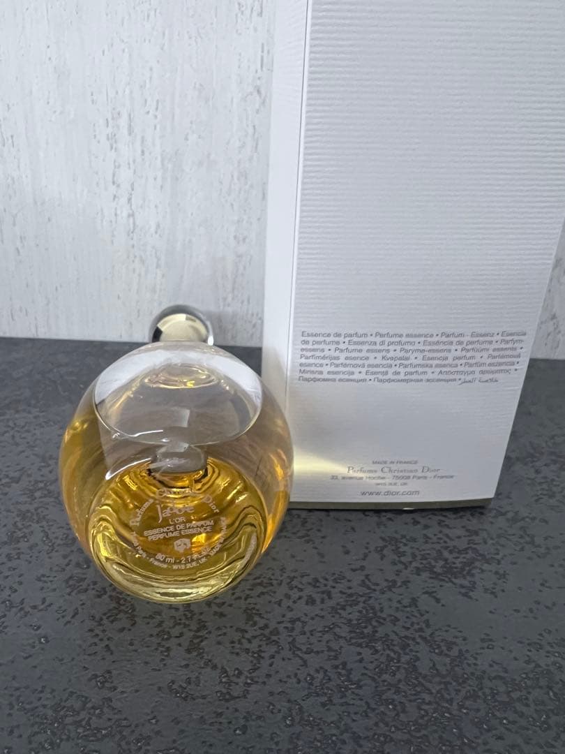 DIOR j'adore l'Or エッセンス・ド・パルファム