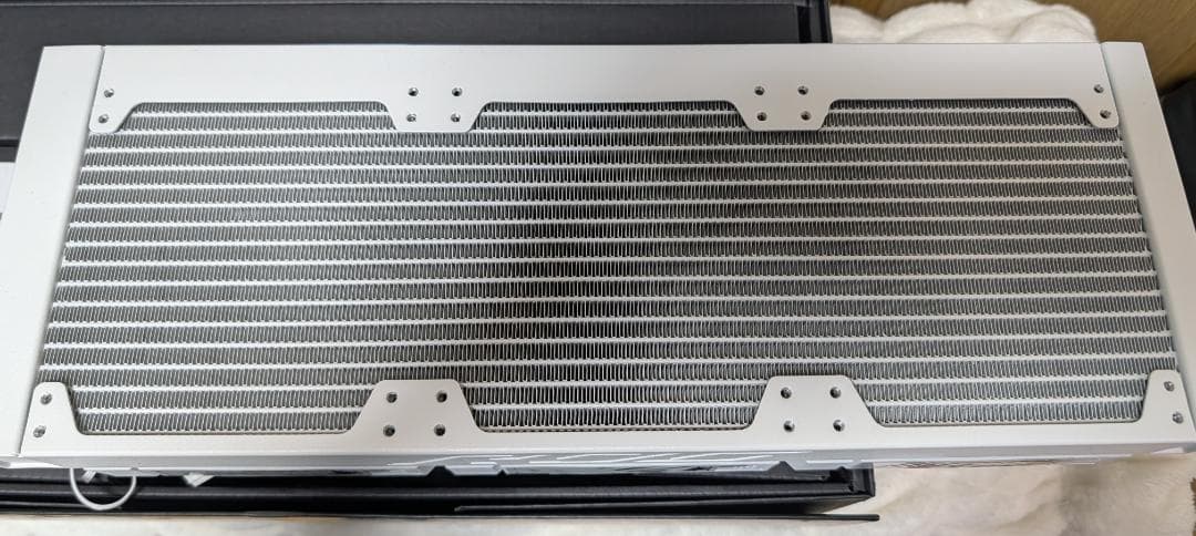 PC用ファン・クーラー ASUS ROG Ryuo IV SLC 360 ARGB White